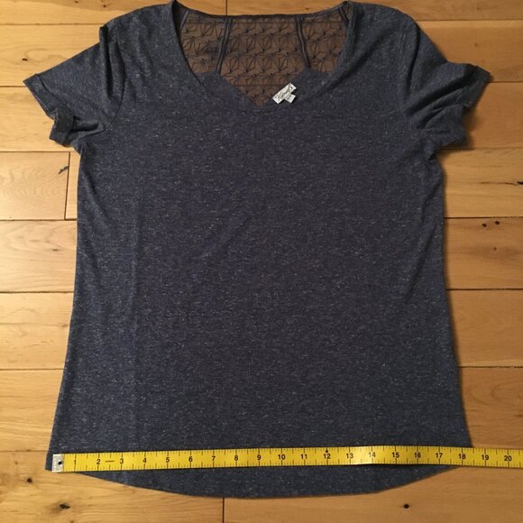 Independence Blue Heathered Linen Blend Diamond Lace Back Tee - Picture 10 of 12